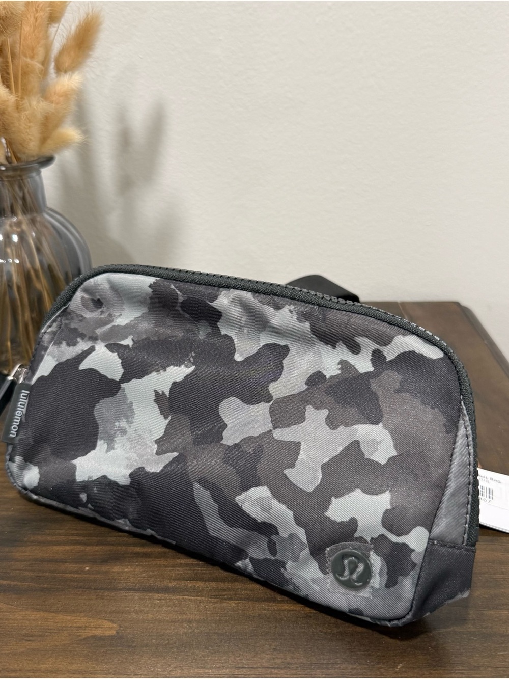 Lululemon Everywhere Belt Bag